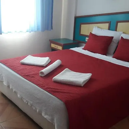 Gurol Apart 3*