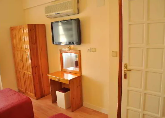 Gurol Apart Lägenhetshotell 3*