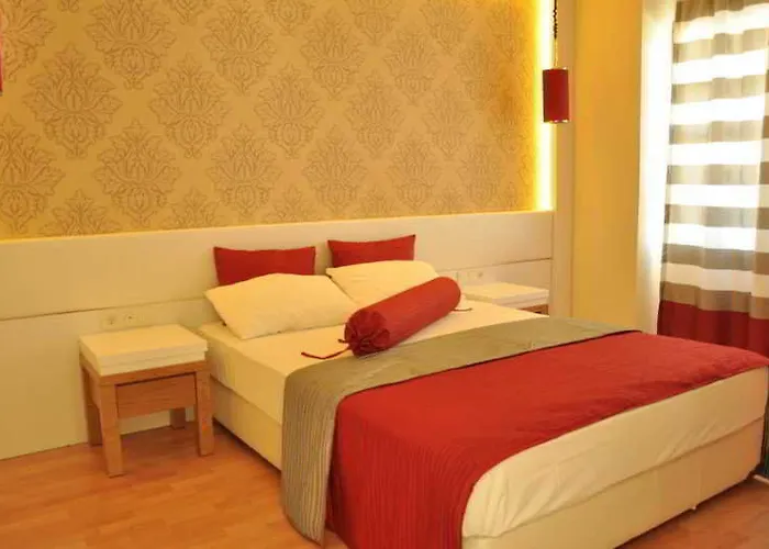 Gurol Apart Ολουντενίζ